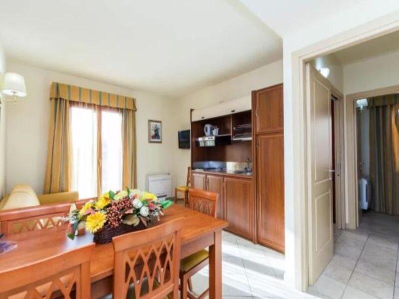 Hotel Regina Elena Olbia Exteriör bild